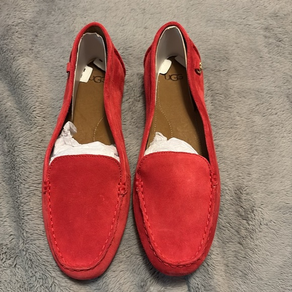 New in Box Flores red suede flat size 10 - Picture 2 of 7